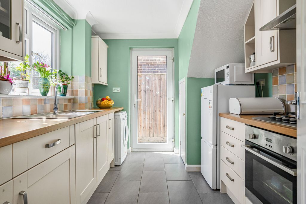 Additional image 4 of 3 bed detached house for saleAndersons Close, Kidlington OX5