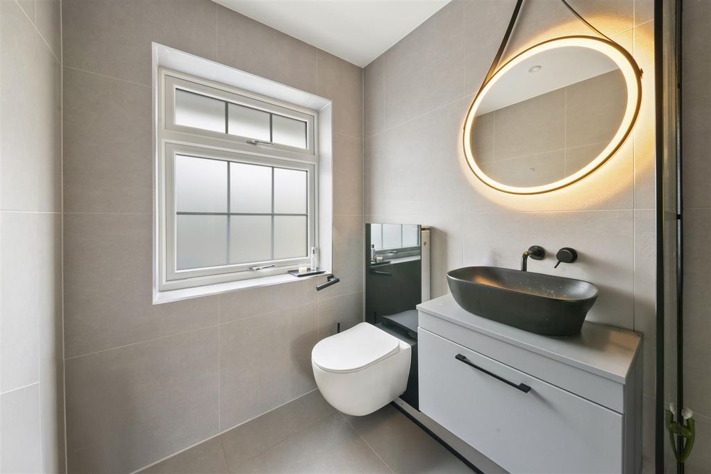 Additional image 12 of 4 bed detached house for salePotters Cross, Iver SL0