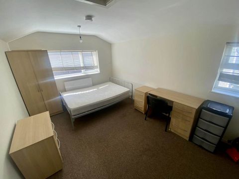 Richardson Street, Sandfields, City Centre, Swansea SA1
