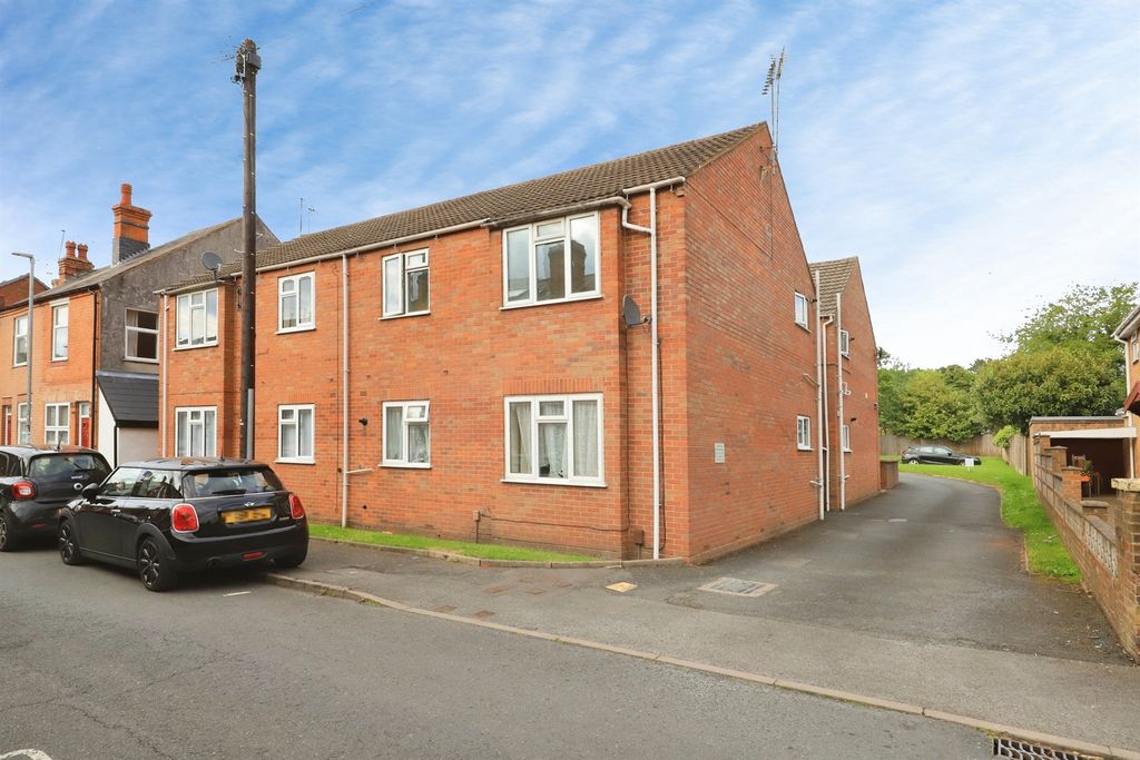 1 bed flat for saleShrubbery Street, Kidderminster DY10