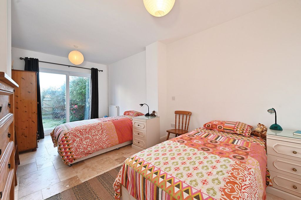 Additional image 11 of 6 bed terraced house for saleWest Parade, Hythe CT21