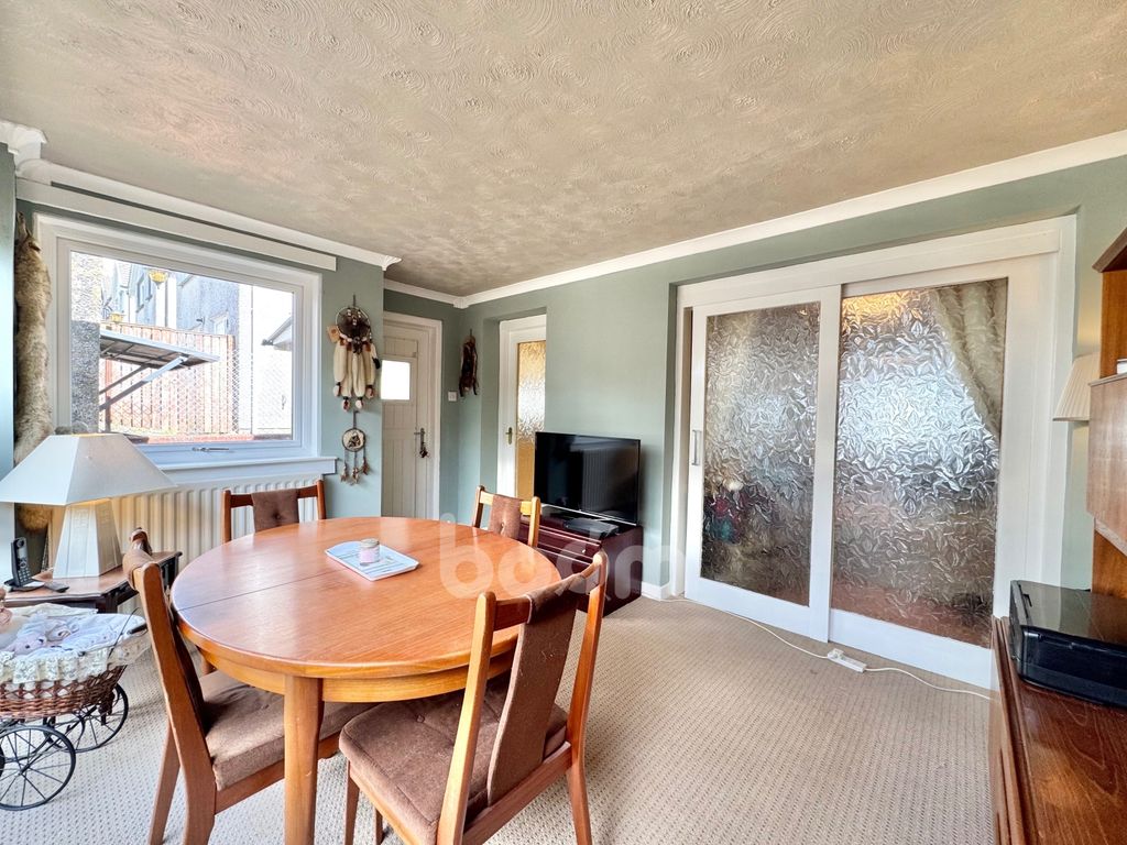 Additional image 15 of 3 bed semi-detached house for saleHerriot Avenue, Kilbirnie KA25