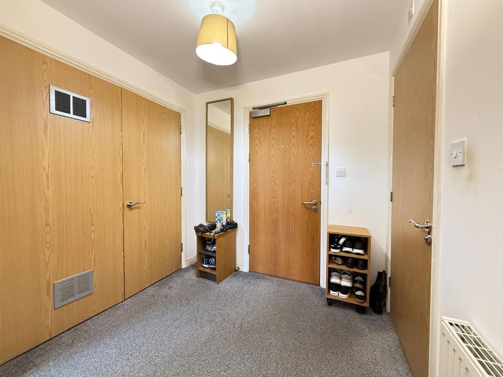 Additional image 8 of 1 bed flat for saleAxon Place, Ilford IG1