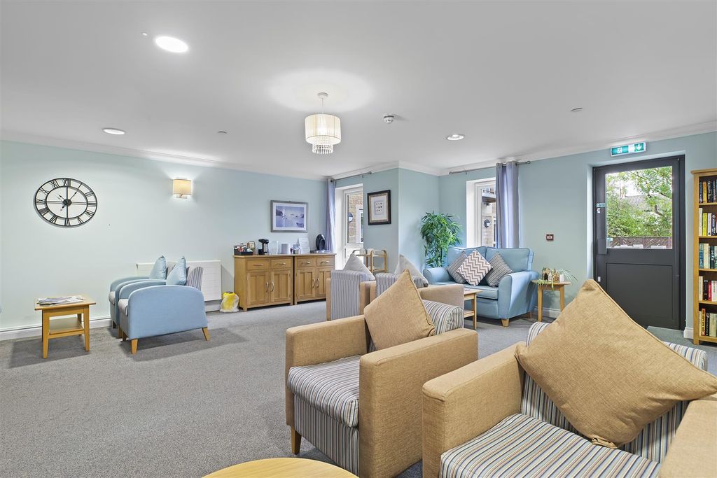 Additional image 19 of 2 bed flat for saleValley Drive, Ilkley LS29