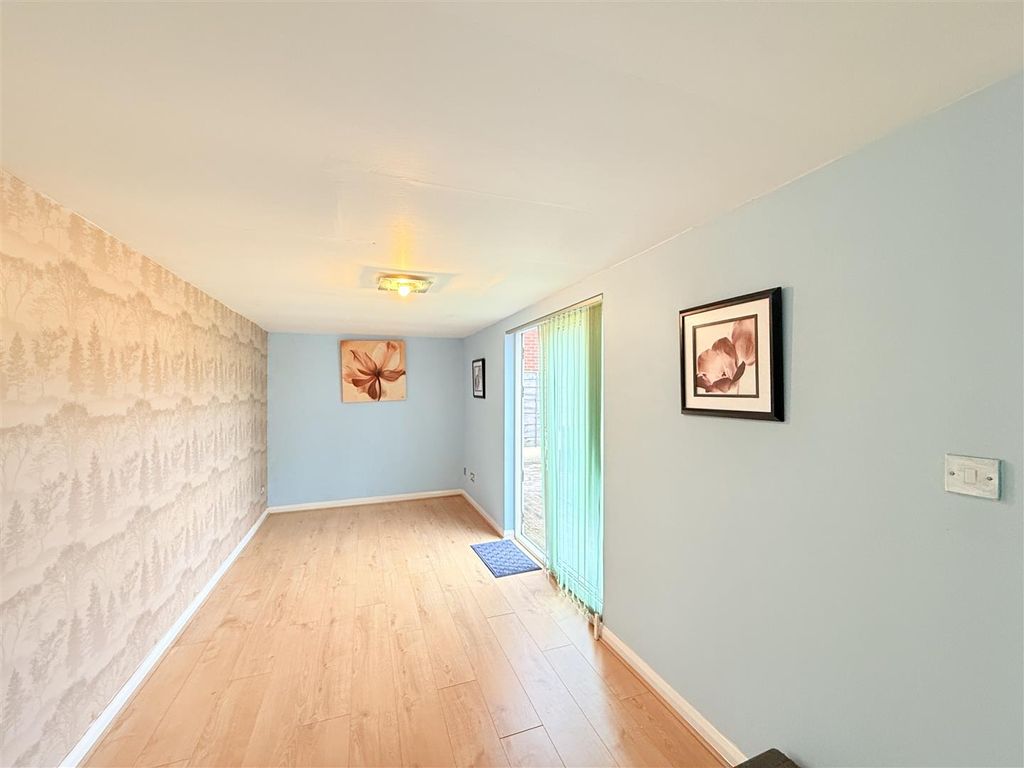Additional image 10 of 3 bed semi-detached house for saleCharlton Avenue, Newton, Hyde SK14