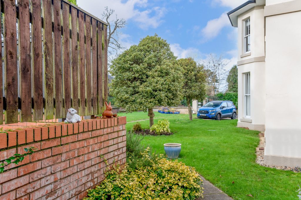 Additional image 12 of 2 bed flat for saleSandalwood Apartments, Comberton Road, Kidderminster DY10