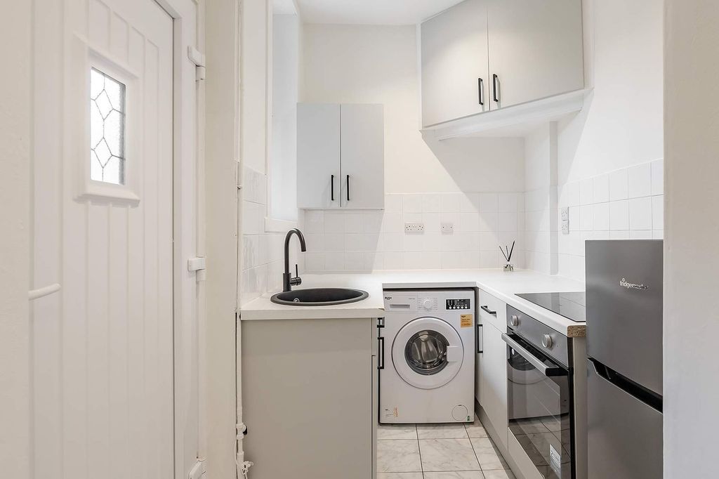 Additional image 7 of 1 bed flat for saleBroomhead Drive, Dunfermline KY12