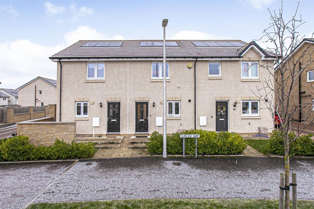 2 bed terraced house for sale15 Curlew Way, Inverkeithing KY11