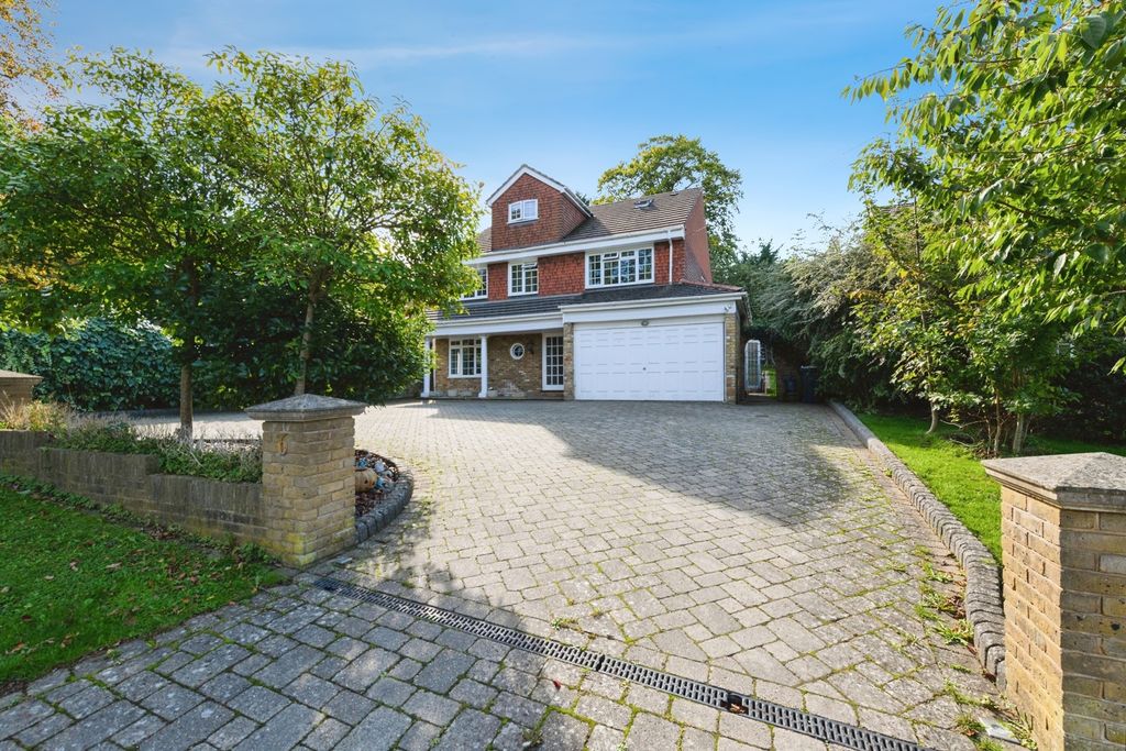 6 bed detached house for saleUplands Road, Kenley CR8