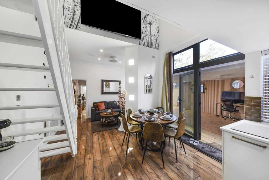 Additional image 4 of 2 bed flat for saleLey Street, Ilford IG1