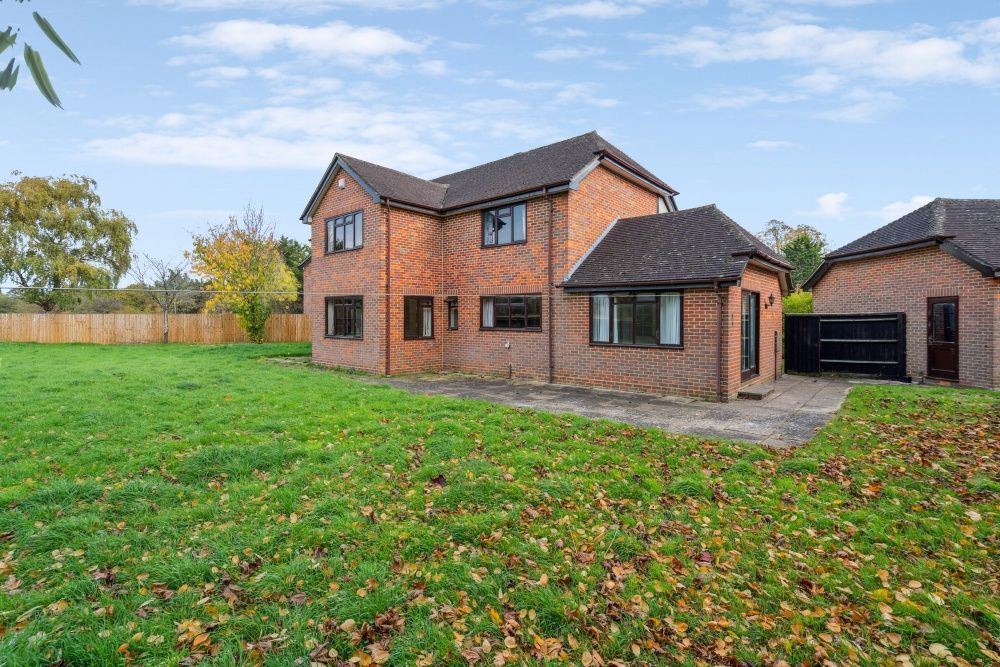 Additional image 14 of 5 bed detached house for saleHoneysuckle Close, Iver SL0