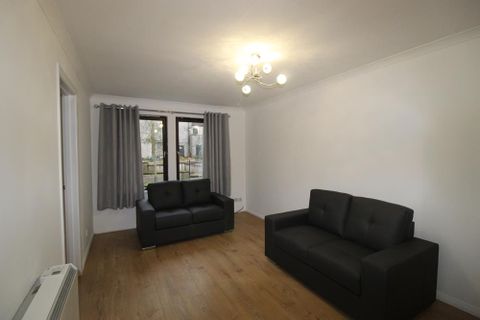 Flat Kingswells Avenue, Kingswells AB15