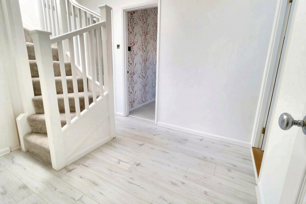 Additional image 19 of 5 bed detached house for saleVermont Road, Ipswich IP4