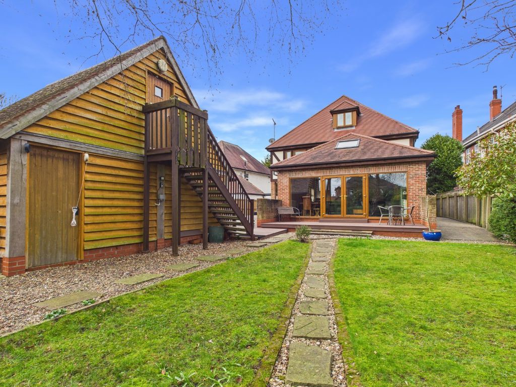 Additional image 3 of 6 bed detached house for saleNewland Park, Hull HU5