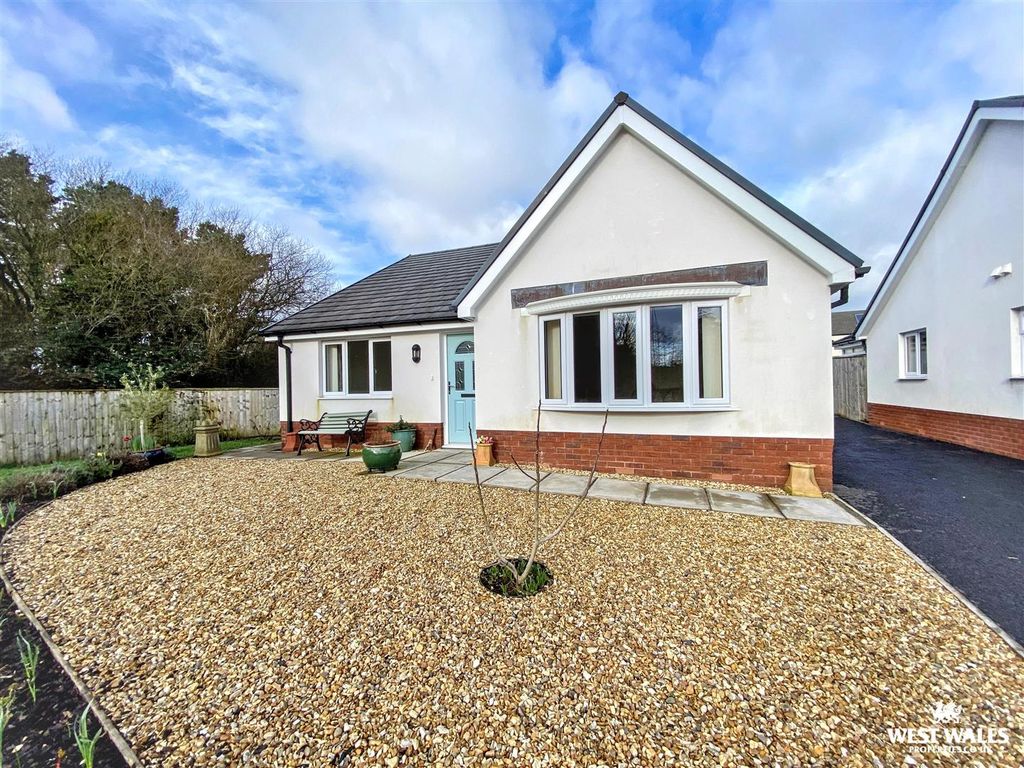 Additional image 23 of 3 bed detached bungalow for saleLlys Y Felin, Kidwelly SA17