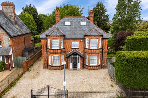 Glebe Road, Reading, Berkshire RG2