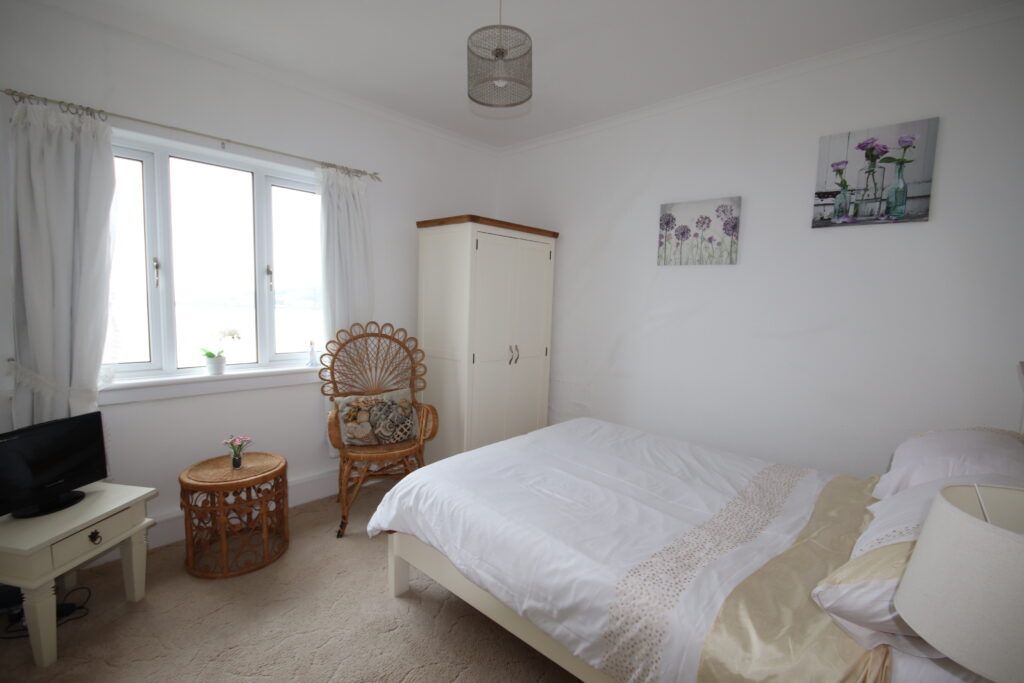 Additional image 6 of 2 bed flat for sale6E Macnabs Brae, Rothesay PA20