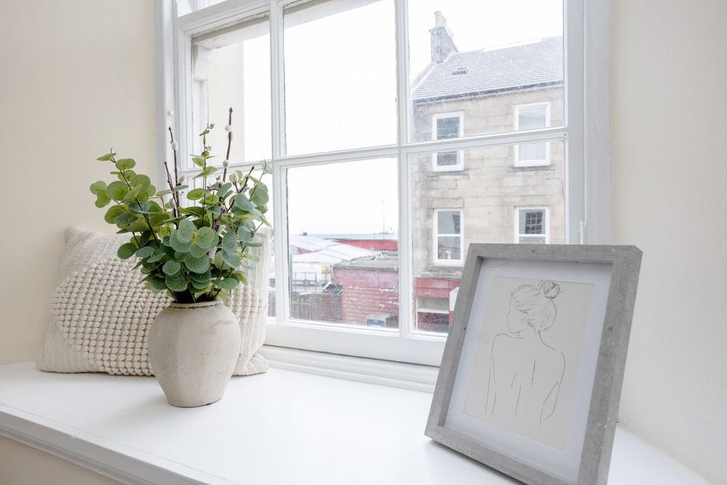 Additional image 11 of 2 bed flat for saleHigh Street, Kirkcaldy KY1