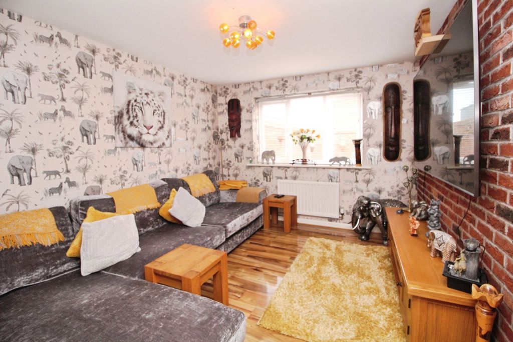 Additional image 12 of 5 bed detached house for saleCrosbie Grove, Silverwoods, Kidderminster DY11
