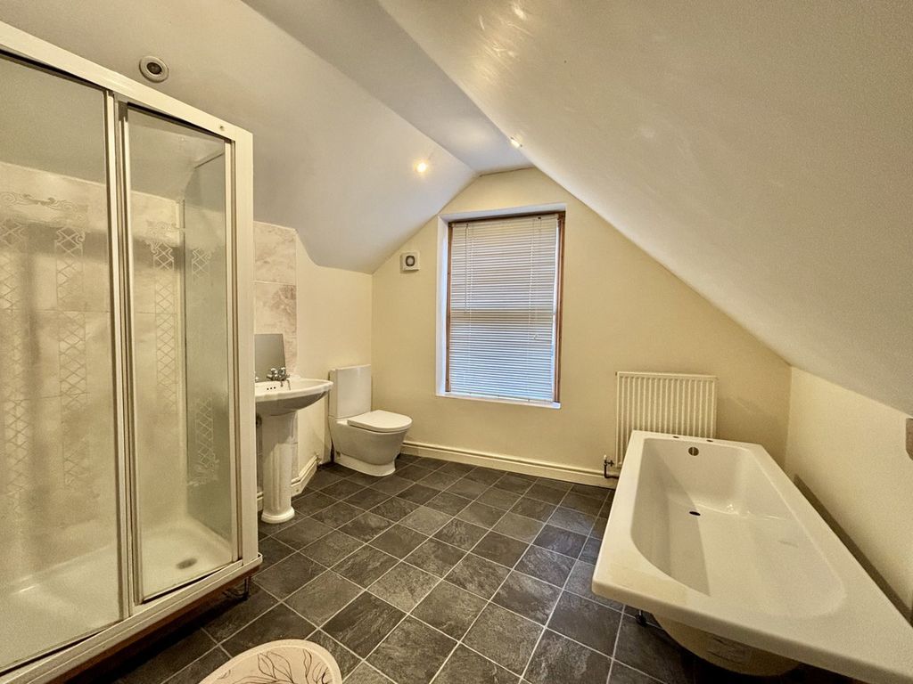 Additional image 10 of 7 bed block of flats for salePark Lane, Kidderminster DY11