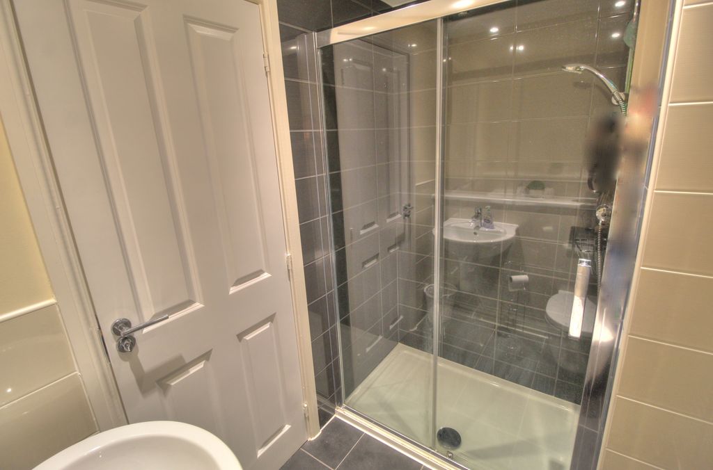 Additional image 18 of 5 bed detached house for saleVanneck Close, Kidderminster DY11