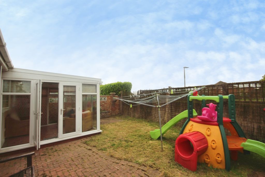 Additional image 13 of 3 bed detached bungalow for saleShetland Way, Immingham DN40