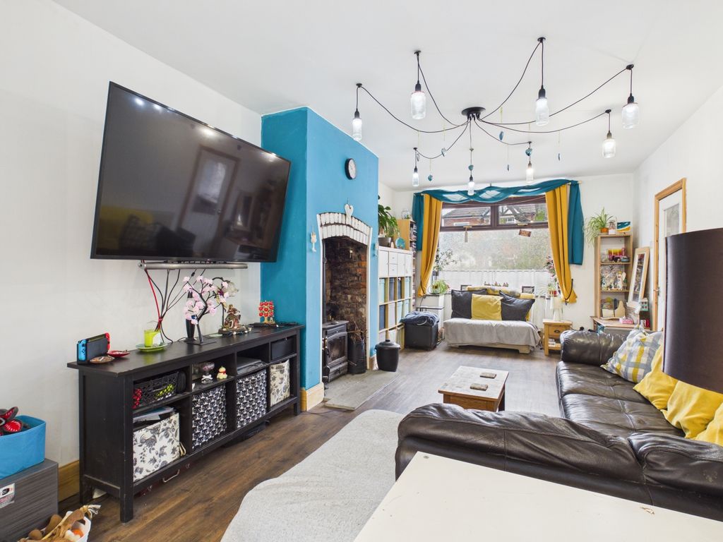 Additional image 3 of 3 bed semi-detached house for saleShaw Hall Avenue, Hyde SK14