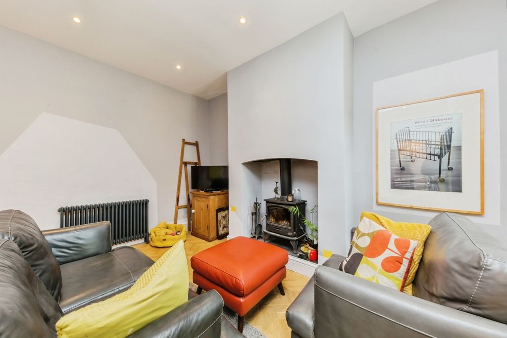 Additional image 4 of 4 bed terraced house for saleBexton Road, Knutsford, Cheshire WA16