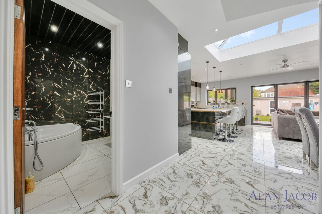 Additional image 24 of 5 bed bungalow for saleJerningham Avenue, Clayhall IG5