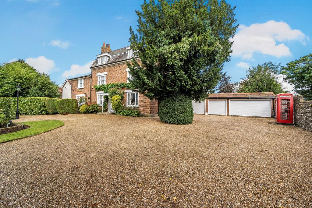 Additional image 5 of 7 bed detached house for saleLeaves Green Road, Keston, Kent BR2