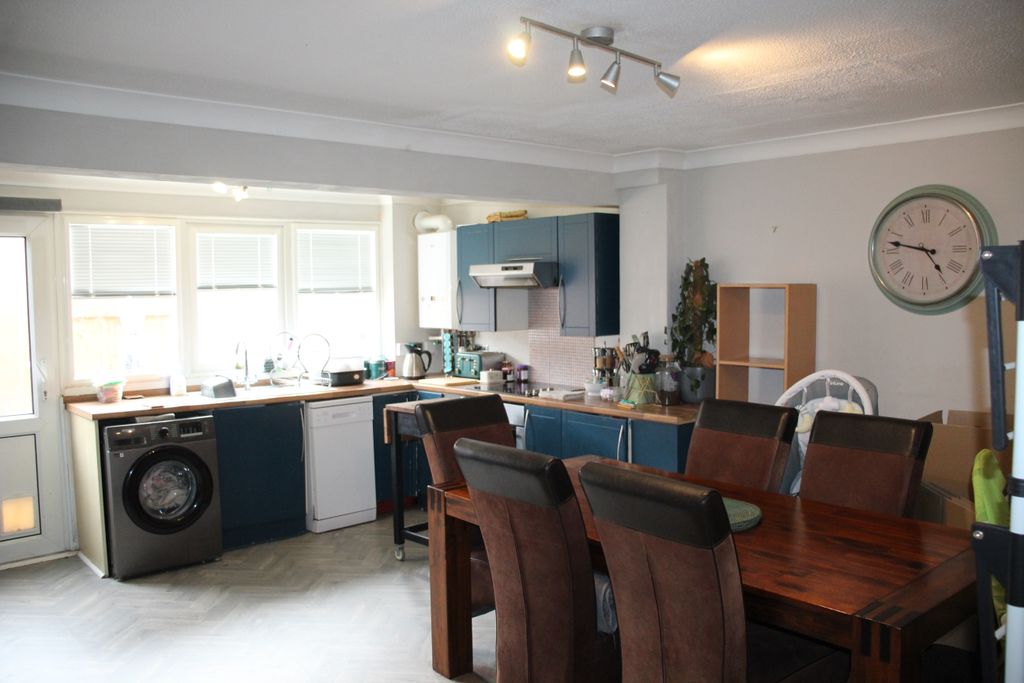 Additional image 3 of 2 bed terraced house for saleOrchard Park Close, Hungerford RG17