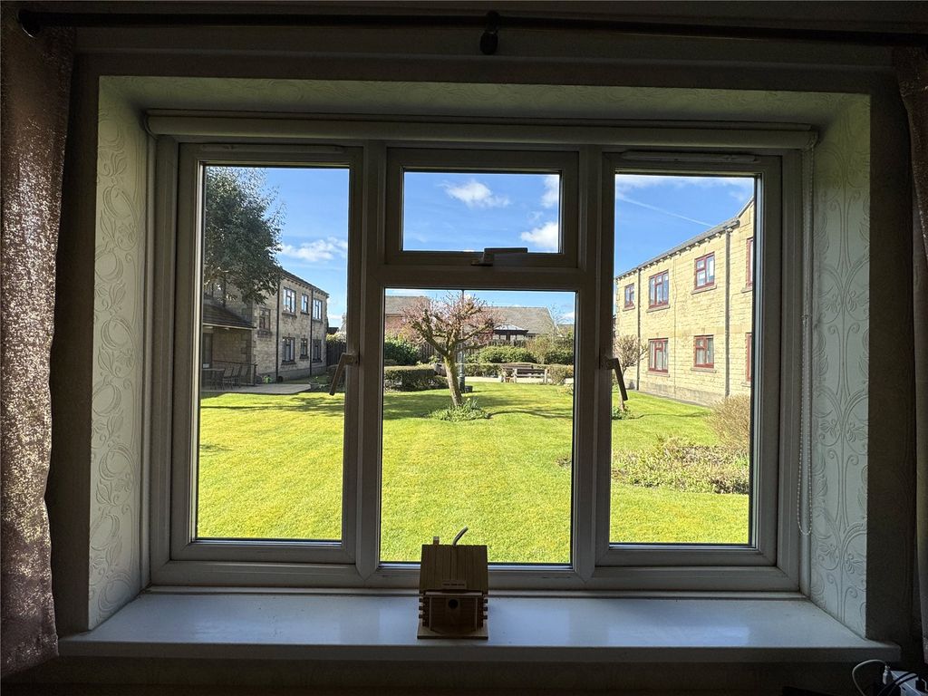 Additional image 2 of 1 bed flat for saleLowry Court, Hyde, Greater Manchester SK14