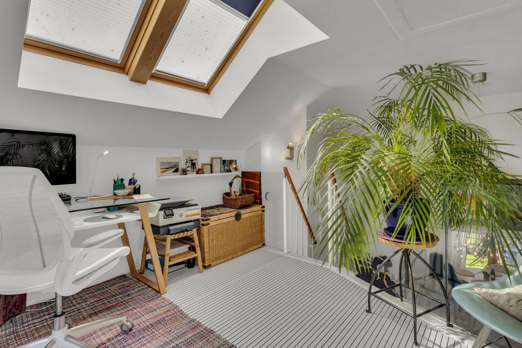 Additional image 9 of 3 bed semi-detached house for saleMoncrieff Gardens, Hythe CT21