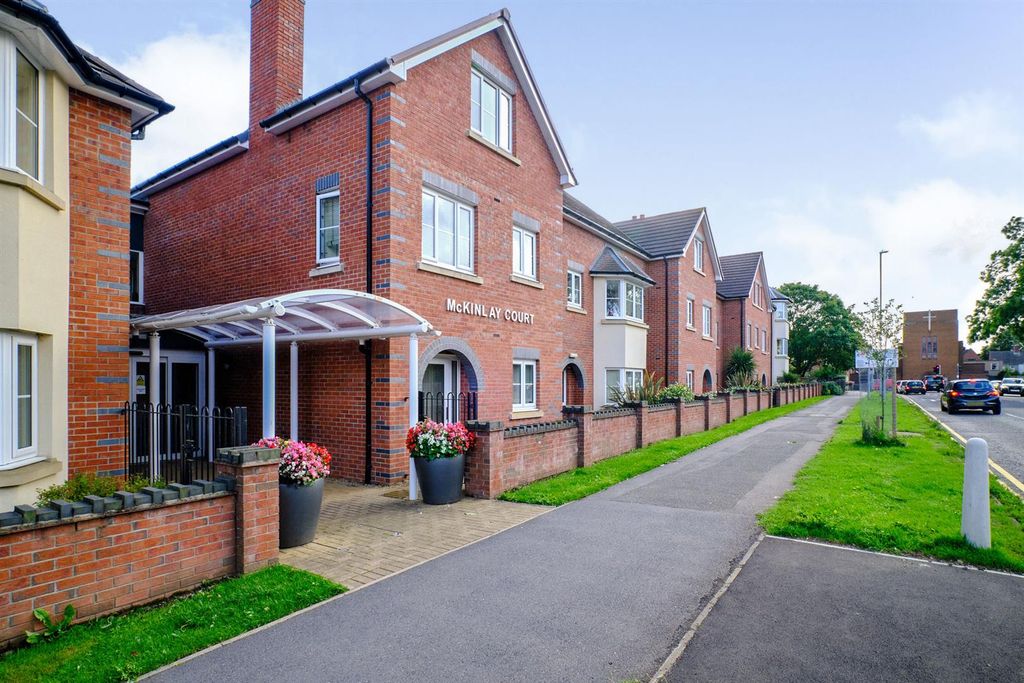 Additional image 16 of 1 bed flat for saleTresham Close, St. Marys Road, Kettering, Northamptonshire NN15