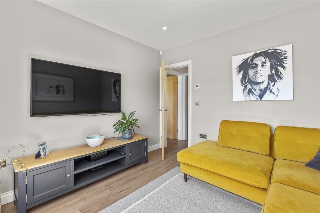 Additional image 5 of 4 bed detached house for saleLeeds Road, Ilkley LS29