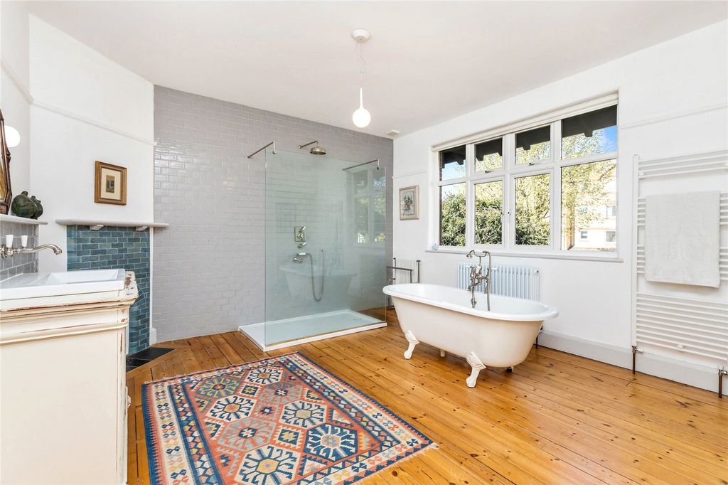Additional image 10 of 5 bed detached house for saleThe Drive, Hove, East Sussex BN3