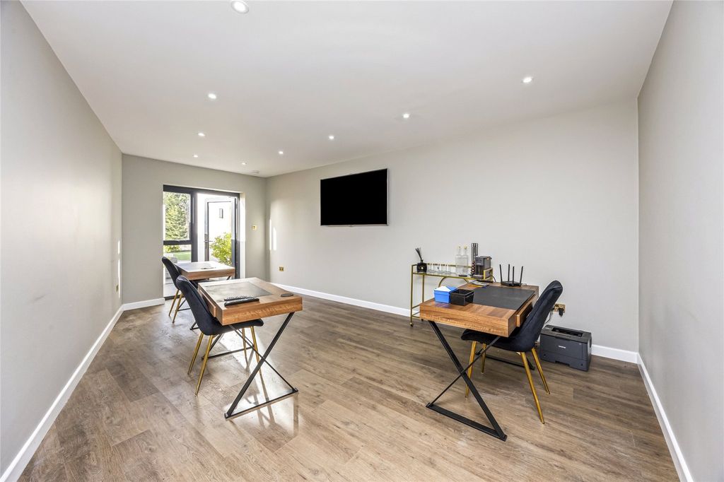 Additional image 18 of 6 bed detached house for saleTongdean Avenue, Hove, East Sussex BN3