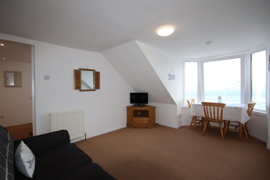 Additional image 3 of 1 bed flat for saleFlat 3, 21 Argyle Street, Rothesay PA20