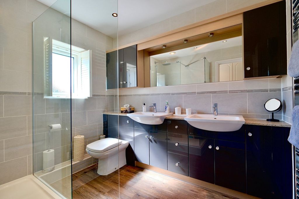 Additional image 14 of 4 bed detached house for saleElizabeth Drive, Hartford, Huntingdon PE29
