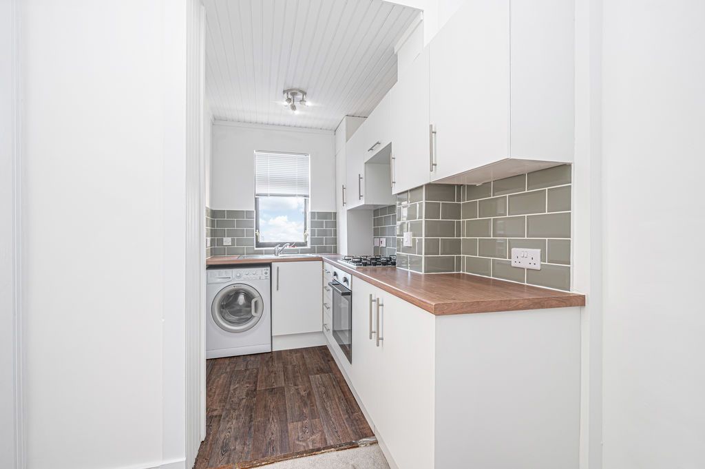 Additional image 2 of 1 bed flat for saleJunction Road, Kirkcaldy KY1