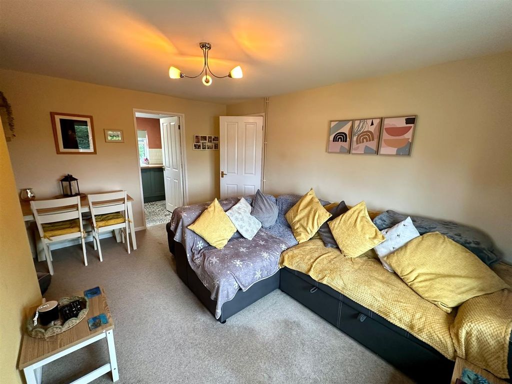 Additional image 7 of 2 bed flat for saleRoman Way, Stretton Sugwas, Hereford HR4