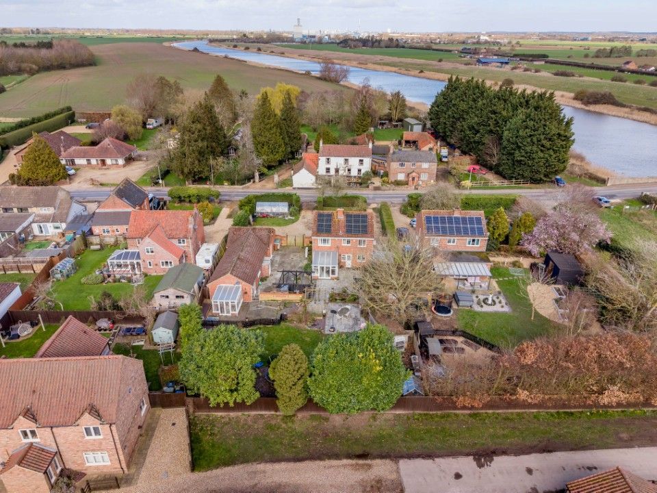Additional image 2 of 5 bed detached house for saleSaddlebow, King's Lynn PE34