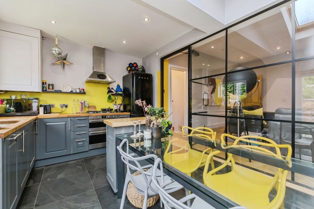 Additional image 2 of 4 bed terraced house for saleBexton Road, Knutsford, Cheshire WA16