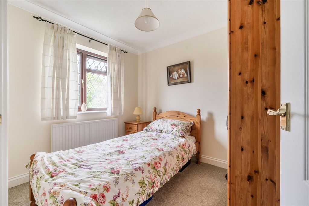 Additional image 10 of 4 bed detached house for saleHome Farm Way, Ilminster TA19