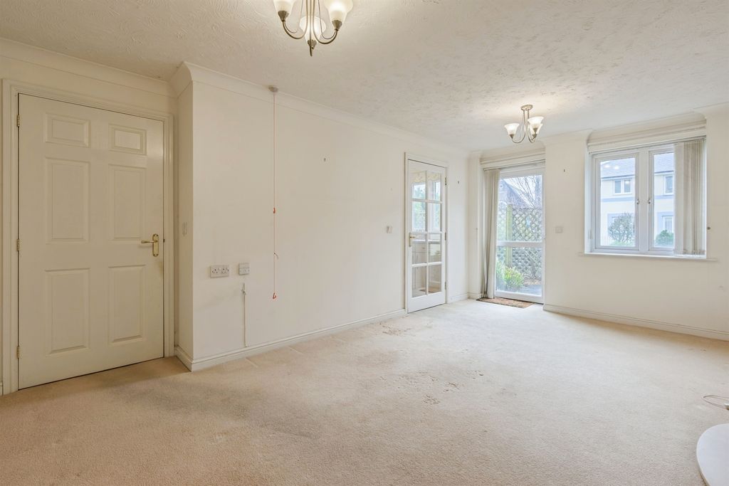 Additional image 11 of 1 bed flat for saleWestern Road, Ivybridge PL21