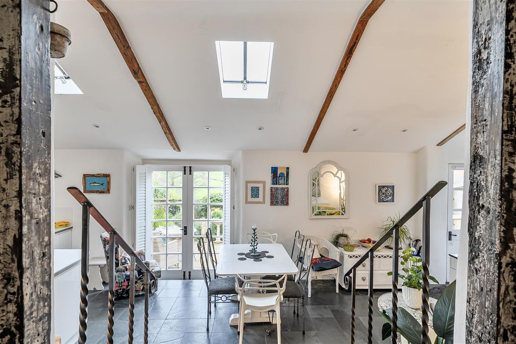 Additional image 6 of 3 bed semi-detached house for saleBay Hill, Ilminster TA19