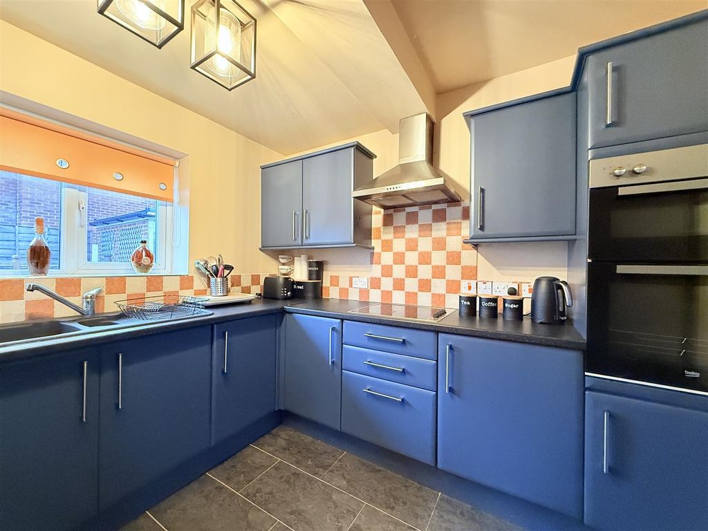 Additional image 6 of 3 bed semi-detached house for saleCharlton Avenue, Newton, Hyde SK14