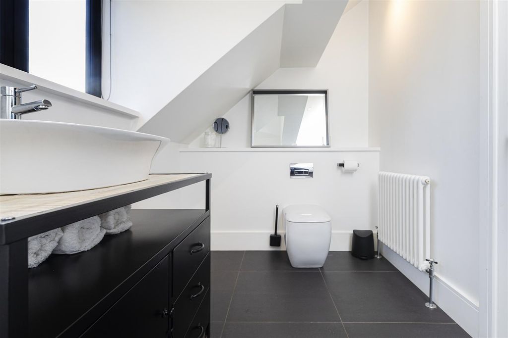 Additional image 51 of 4 bed detached house for saleOakfield Road, Birkby, Huddersfield HD2