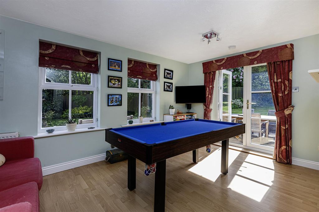 Additional image 17 of 5 bed detached house for saleWhitebeam Park, Birkby, Huddersfield HD2