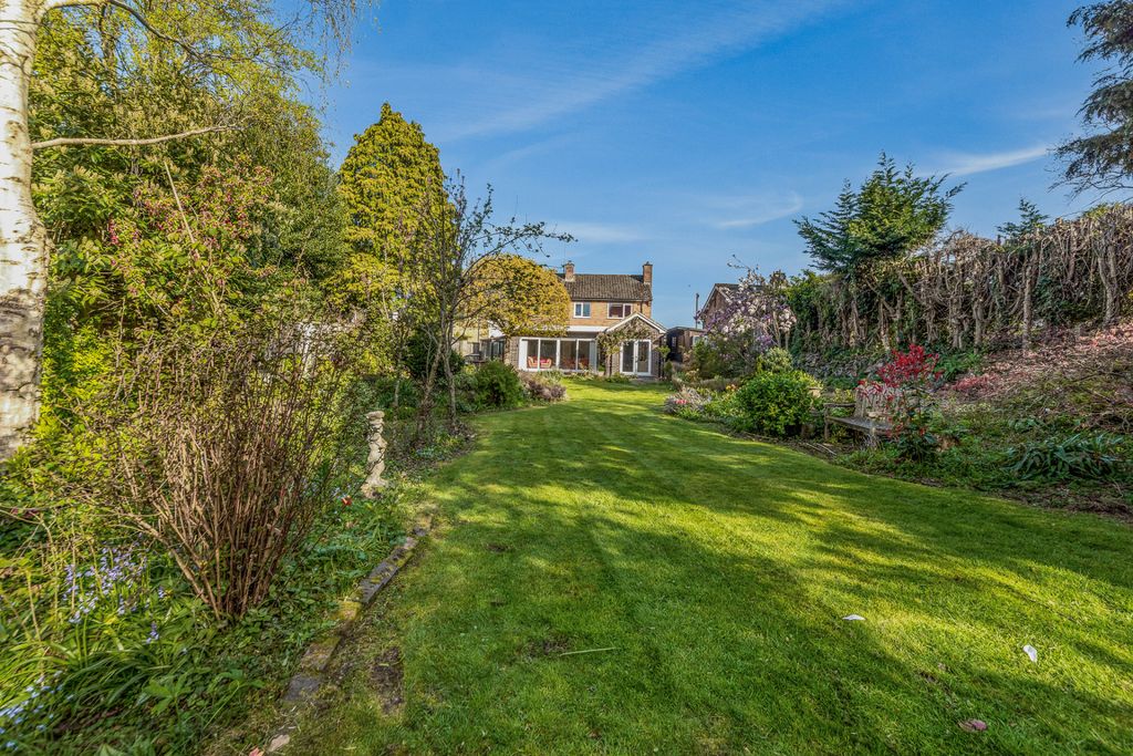 Additional image 21 of 3 bed detached house for saleCedar Crescent, Kidderminster DY11